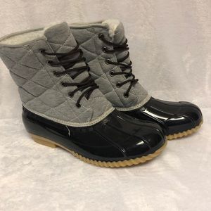 Quilted Fleece Lined Boots